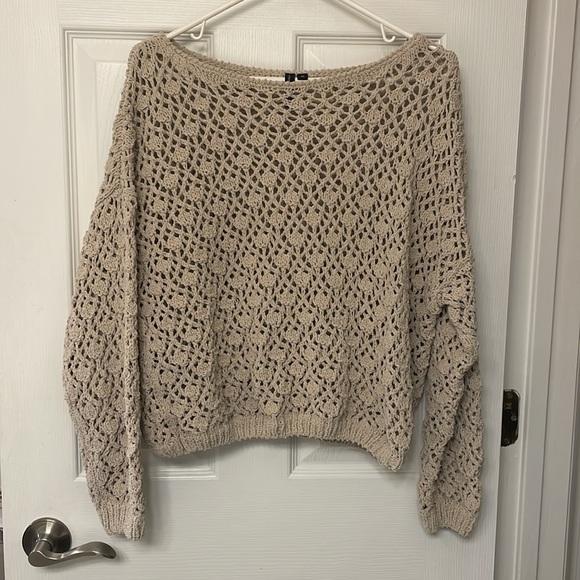 Moon & Madison Crochet Sweater - Picture 3 of 6